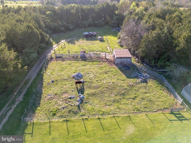 395 MASON FARM DR, Kearneysville, WV 25430