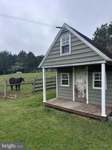 395 MASON FARM DR, Kearneysville, WV 25430