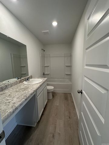 8073 Chesapeake Trail, Bauxite, AR 72011