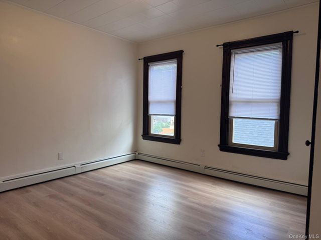 41 Lagrange Avenue 2, Poughkeepsie, NY 12603