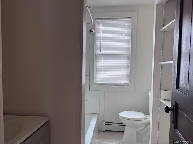 41 Lagrange Avenue 2, Poughkeepsie, NY 12603