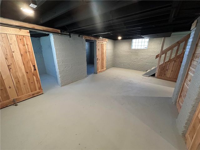 53 E Beechwood Avenue, Dayton, OH 45405