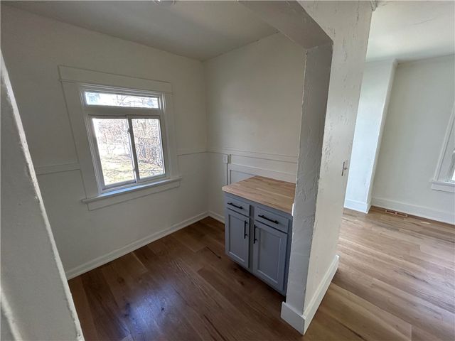 53 E Beechwood Avenue, Dayton, OH 45405