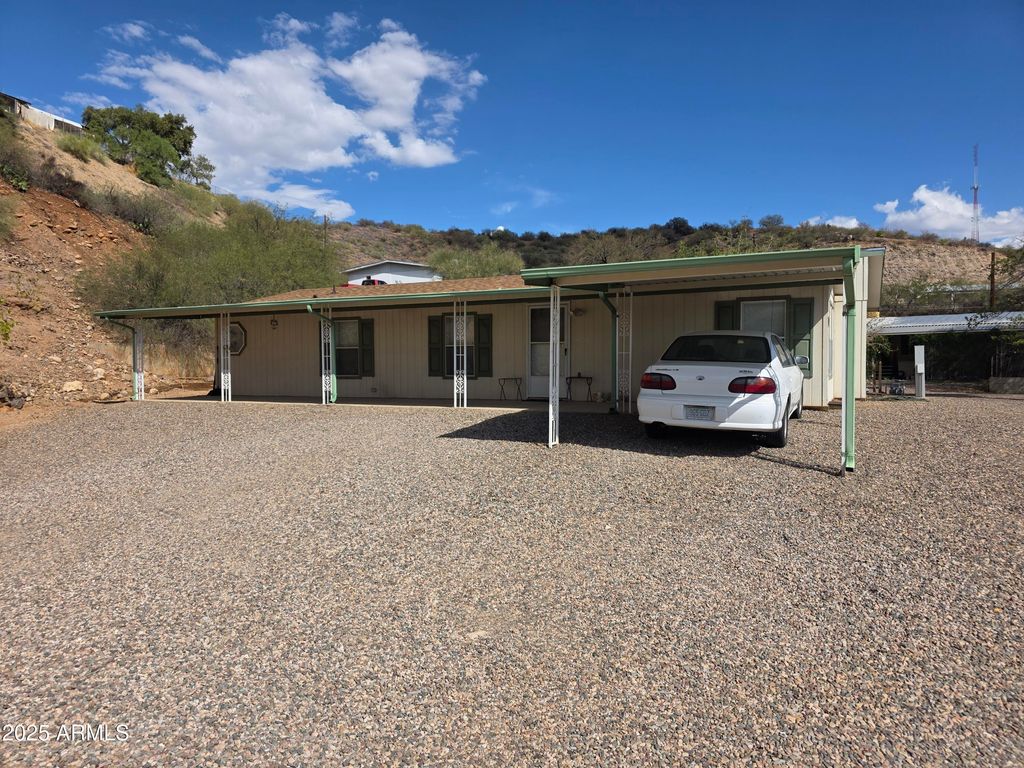 5613 S Hunt Avenue, Globe, AZ 85501