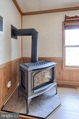 17 ASPEN DR, Manheim, PA 17545