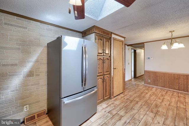 17 ASPEN DR, Manheim, PA 17545