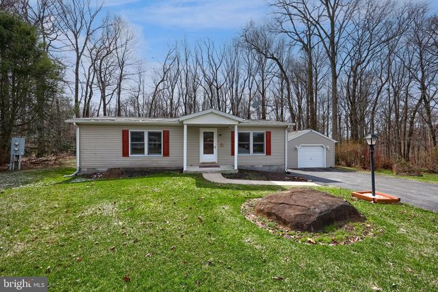 17 ASPEN DR, Manheim, PA 17545