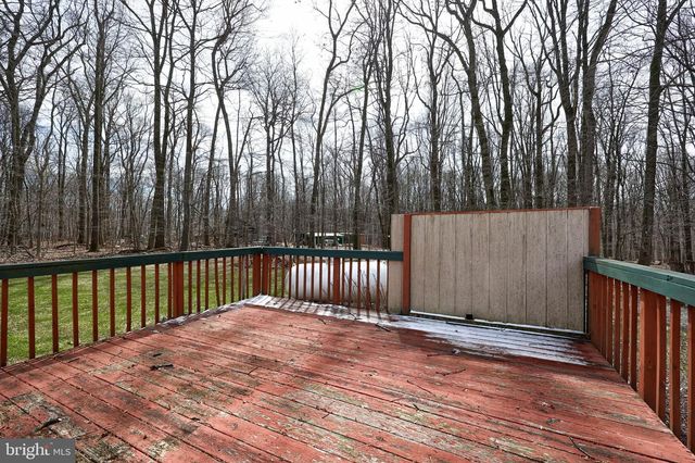 17 ASPEN DR, Manheim, PA 17545