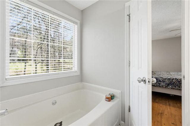 27 Bishop Mill Drive NW, Cartersville, GA 30121