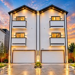 2804 Guymon Street, Dallas, TX 75212