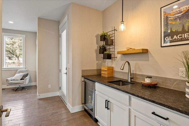 400 NW 89th Street, Redmond, OR 97756