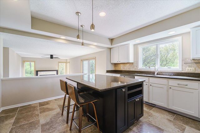 4112 Havenhill Circle, Eagan, MN 55123
