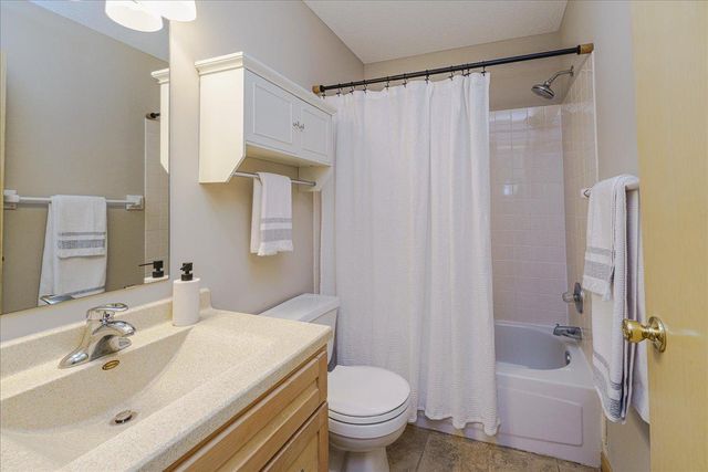 4112 Havenhill Circle, Eagan, MN 55123