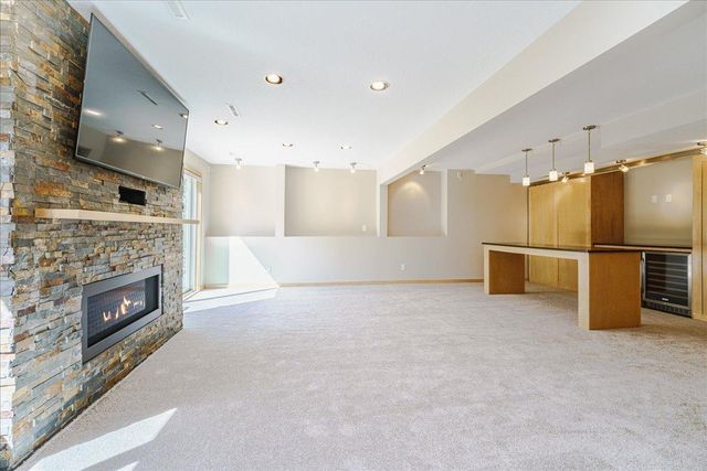 4112 Havenhill Circle, Eagan, MN 55123
