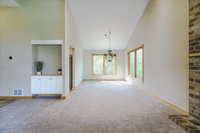 4112 Havenhill Circle, Eagan, MN 55123
