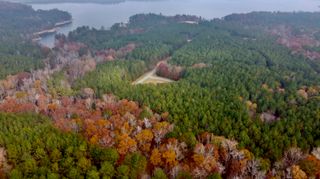 1125 Hunters Landing, Tignall, GA 30668