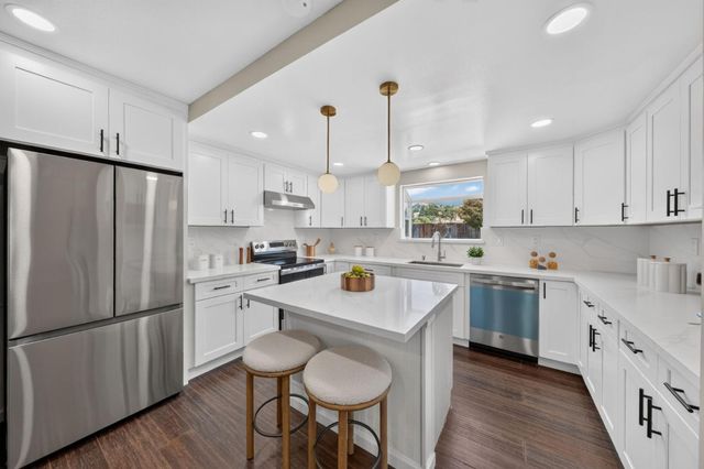 10980 New Avenue, Gilroy, CA 95020