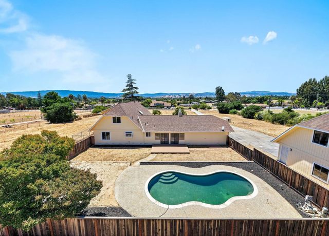 10980 New Avenue, Gilroy, CA 95020