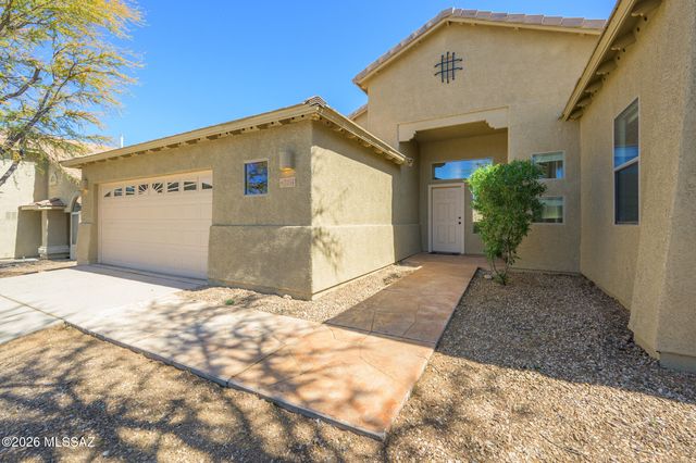 1053 S Seldon Place, Vail, AZ 85641