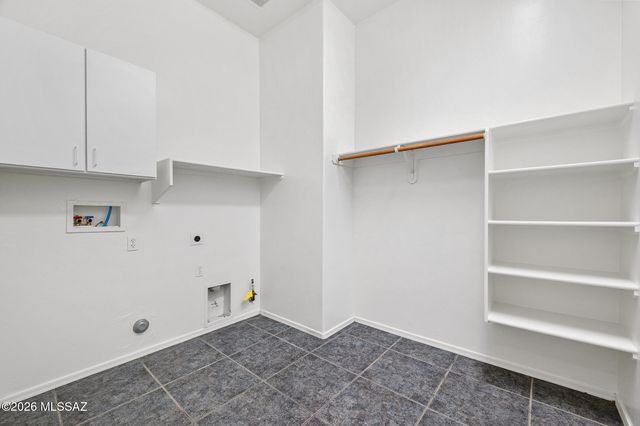 1053 S Seldon Place, Vail, AZ 85641