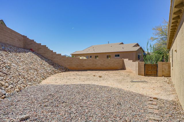 1053 S Seldon Place, Vail, AZ 85641