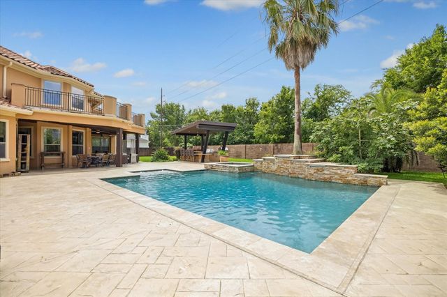 14339 Shadow Garden Lane, Houston, TX 77077