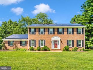 20901 LOCHAVEN CT, Gaithersburg, MD 20882