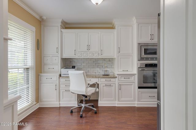 101 Mountainside Drive, Lafayette, LA 70503