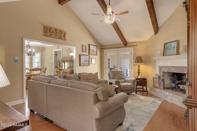 101 Mountainside Drive, Lafayette, LA 70503