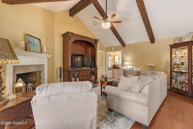 101 Mountainside Drive, Lafayette, LA 70503