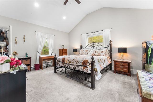 230 Southbridge Rd, Charlton, MA 01507