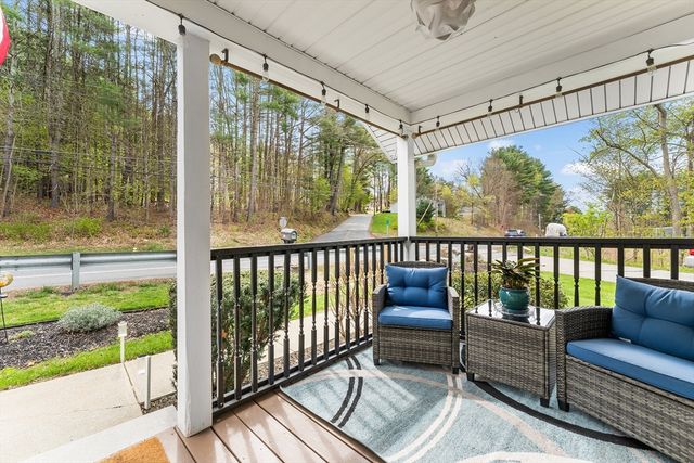 230 Southbridge Rd, Charlton, MA 01507