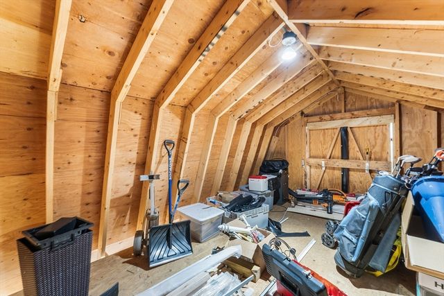 230 Southbridge Rd, Charlton, MA 01507