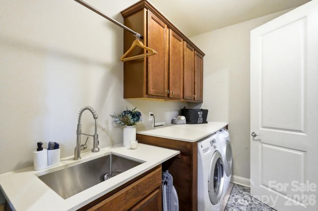 7437 Basie Park Court, Charlotte, NC 28277
