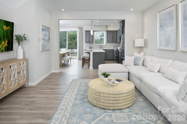 9234 Pagoda Oak Drive, Charlotte, NC 28269