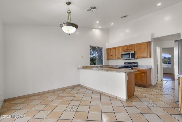 1181 Avenida Gloriosa, Rio Rico, AZ 85648