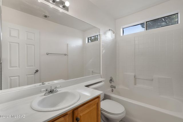1181 Avenida Gloriosa, Rio Rico, AZ 85648
