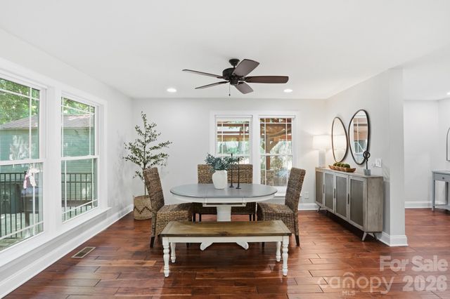 2113 Bon Villa Way, Tega Cay, SC 29708