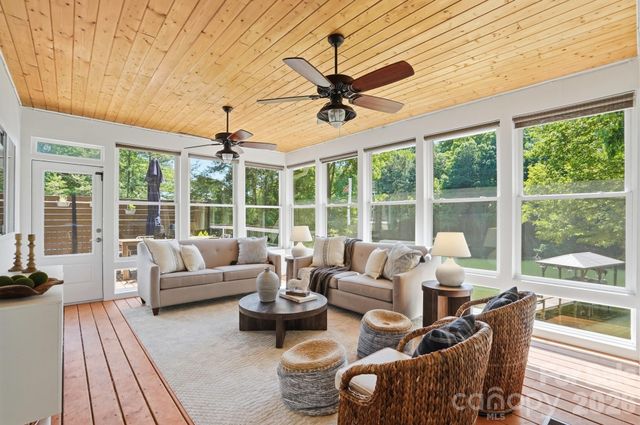 2113 Bon Villa Way, Tega Cay, SC 29708