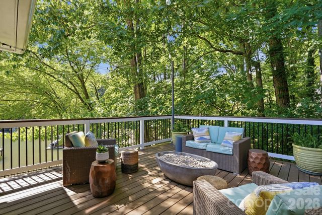 2113 Bon Villa Way, Tega Cay, SC 29708