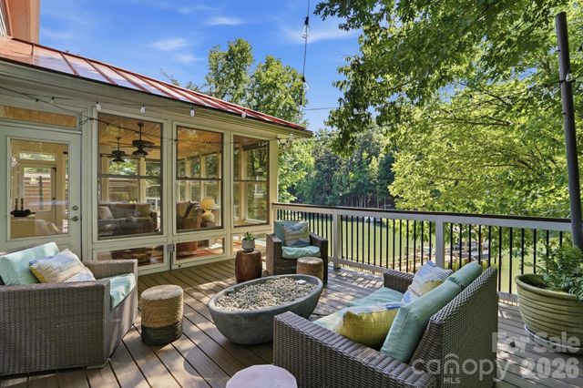 2113 Bon Villa Way, Tega Cay, SC 29708