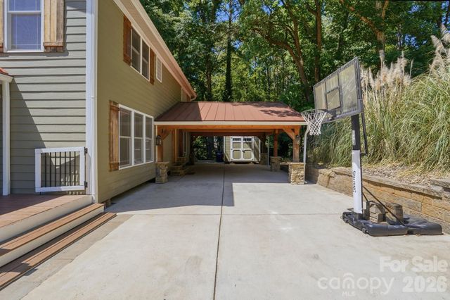 2113 Bon Villa Way, Tega Cay, SC 29708
