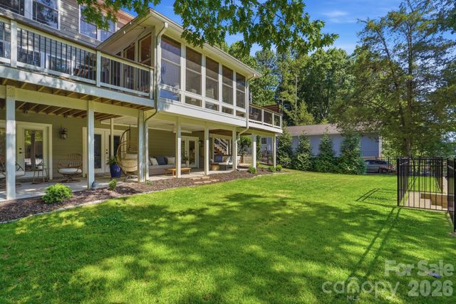 2113 Bon Villa Way, Tega Cay, SC 29708