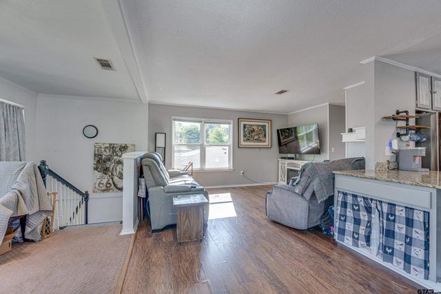 261 Harbor Dr, Gun Barrel City, TX 75156