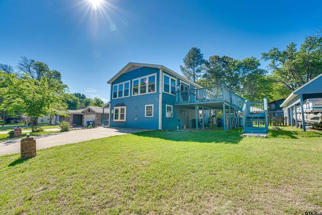 261 Harbor Dr, Gun Barrel City, TX 75156
