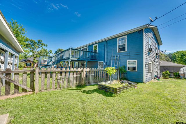 261 Harbor Dr, Gun Barrel City, TX 75156