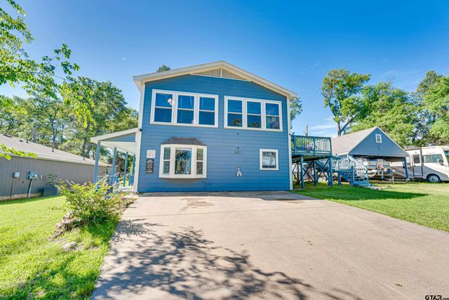 261 Harbor Dr, Gun Barrel City, TX 75156