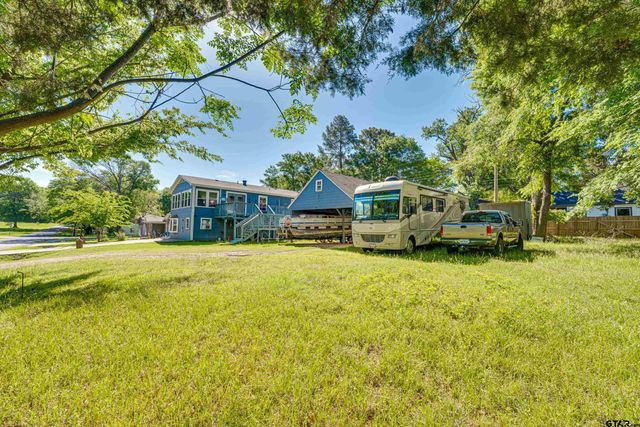 261 Harbor Dr, Gun Barrel City, TX 75156