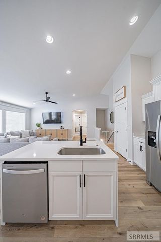 657 Waylend St, Idaho Falls, ID 83402