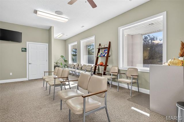 160 Westmount Drive, Farmington, MO 63640